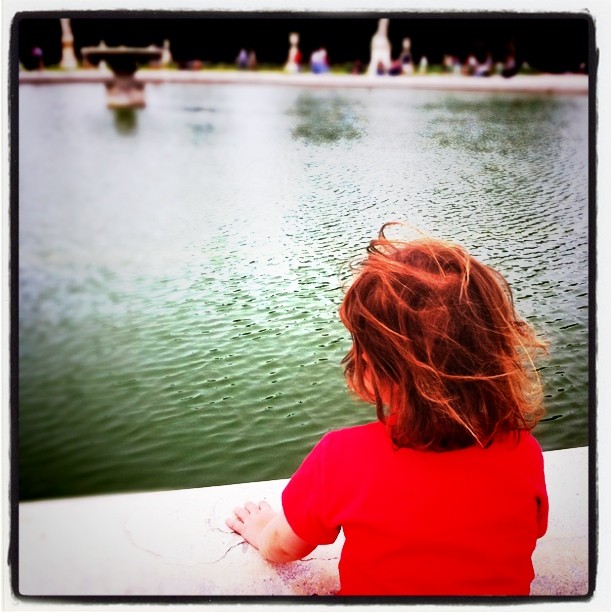 Grande Fontaine (Taken with Instagram at Jardin des Tuileries)