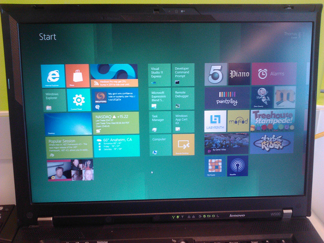 Windows 8 sur mon vieux W500 on Flickr.… et non, je n'ai pas réussi à faire une capture d'écran ;-)