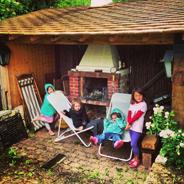 On se réchauffe comme on peut ! :-)