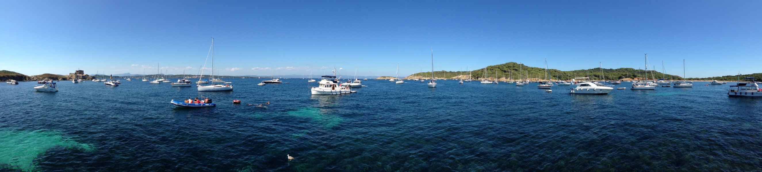 La Baie du Langoustier à Porquerolles