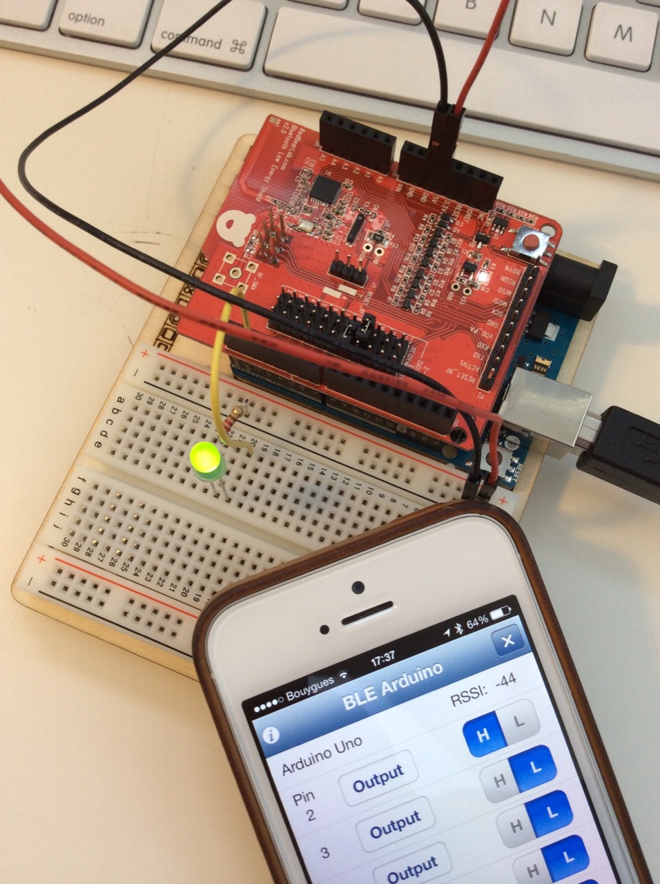 Experimenting with the Arduino BLE shield…