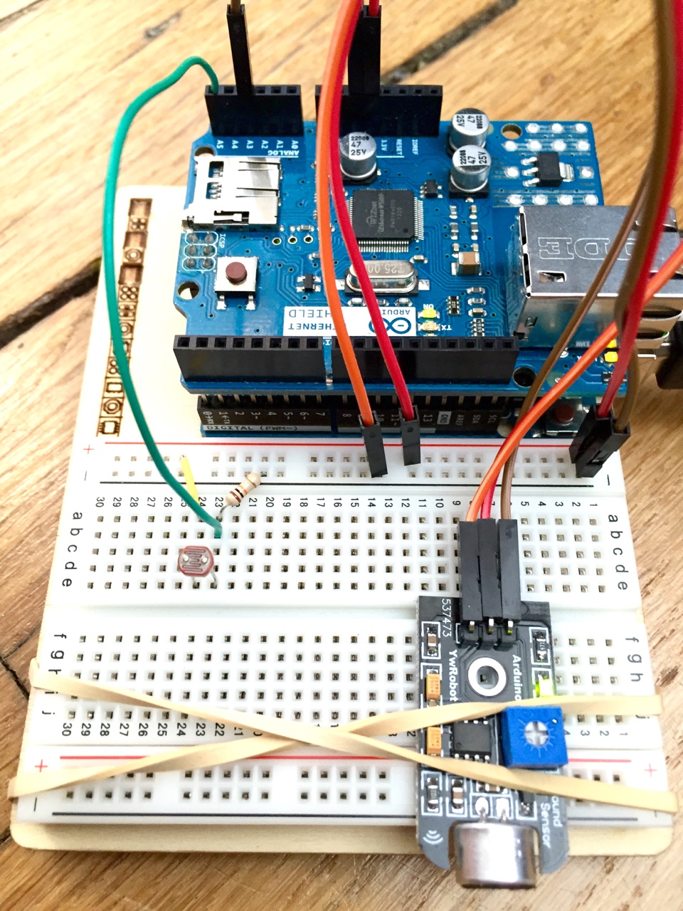 Préparation de quelques démos à base d'Arduino et d'Azure… Ici un Arduino Uno + Ethernet Shield a...